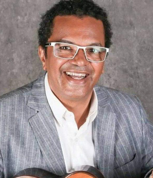 17 - 27 Marquinhos de Oswaldo Cruz Compositor e Organizador do Trem do Samba